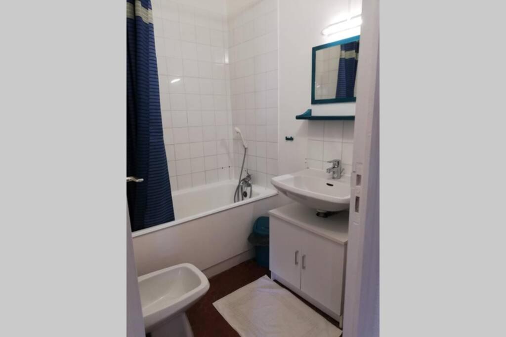 Appartement Soleil Levant - Acces Direct Plage - Terrasse - Une Chambre - Proche Commerces Le Barcarès Kültér fotó